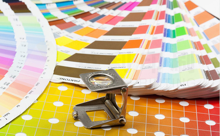 Come controllare la qualità della stampa della scatola dei colori